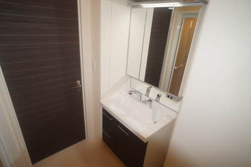 シャーメゾン日の出町 201号-7