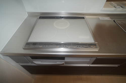 シャーメゾン日の出町 201号-12