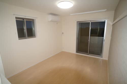 シャーメゾン日の出町 301号-12