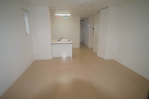 コージー　サクラ 301号-2