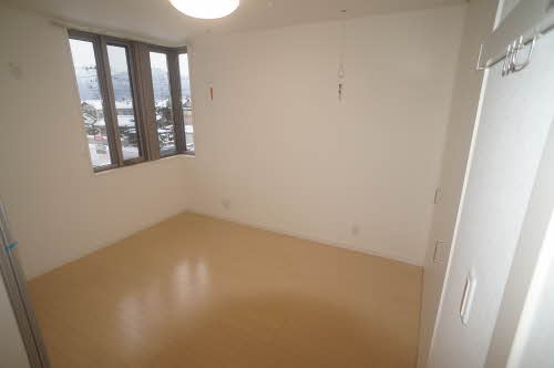 コージー　サクラ 302号-15