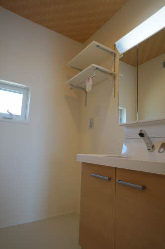 シャーメゾン本陣前 205号-12