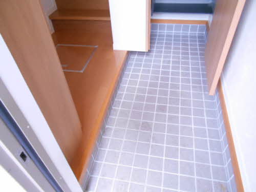 リラフォート富貴 202号-3