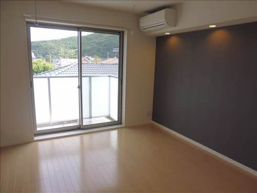 メゾンアイリス 302号-4