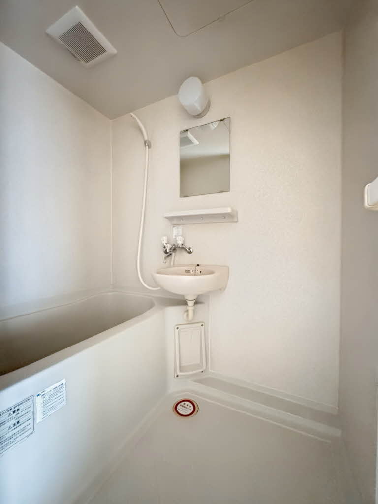 ラフィーネ中野栄 203号-5