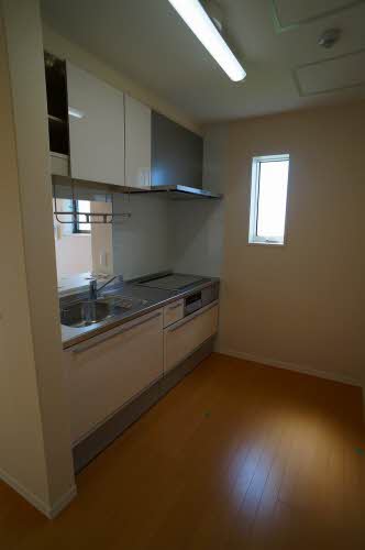 シャーメゾン　ＣＬＡＳＳ　新形 105号-4