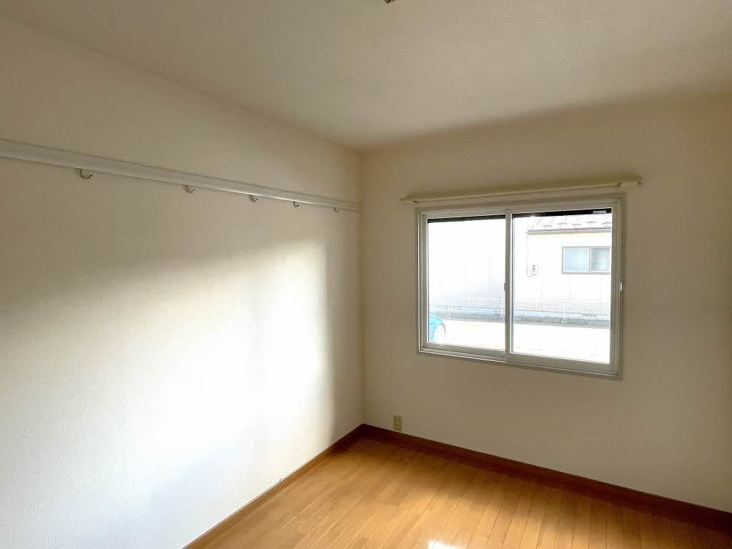 メゾン・ド・フィル B 102号-8