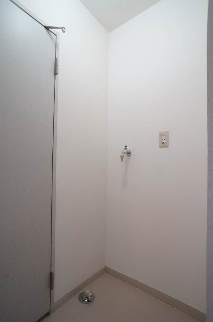 ロイヤルヒルズ山岸 202号-8