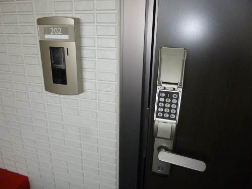 シャーメゾン薬師堂Ⅱ 202号-4