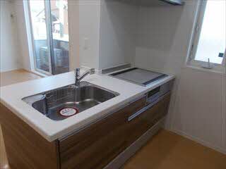 プレミアス東通 102号-4