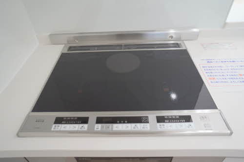 シャーメゾン上町 202号-3