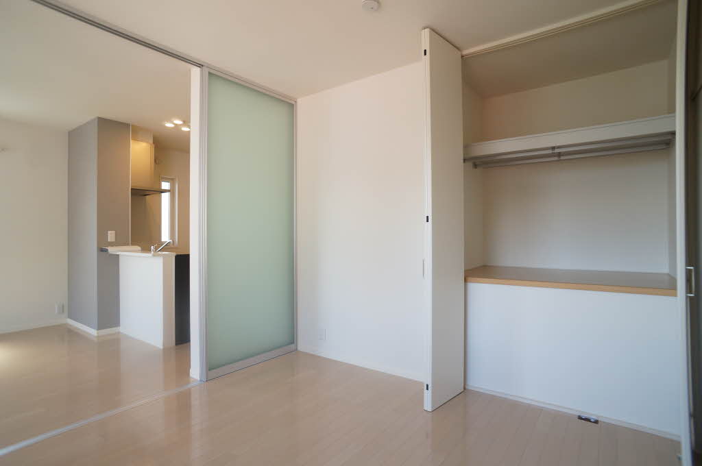 ファミールアベイⅡ 201号-7