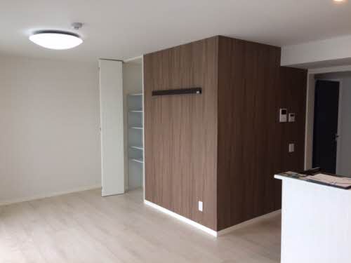 シャーメゾン宮千代パーク 201号-4