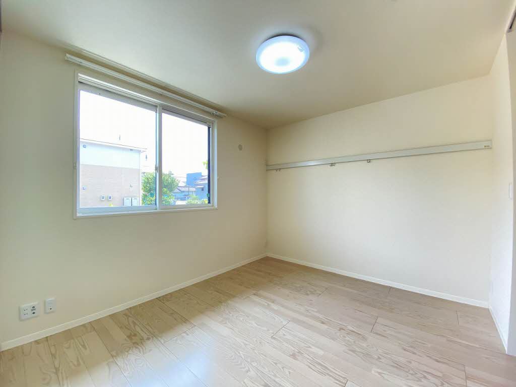 フロントマーレ 102号-7