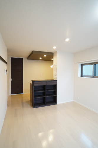 シャーメゾンベレオ　文 203号-2