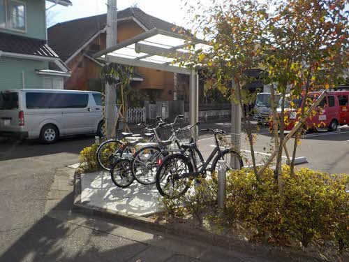 ロイヤルコートハウス 201号-2