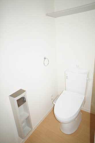 シャーメゾンセナン 102号-8