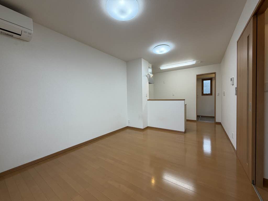 シャーメゾン楢山Ｂ B102号-3