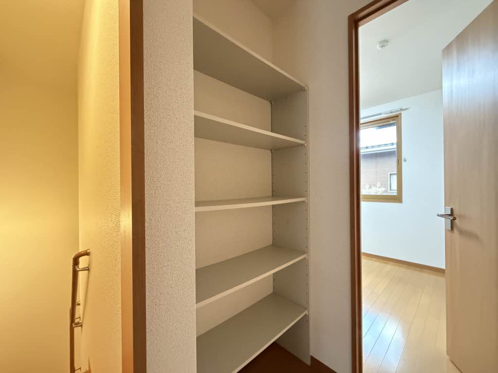 シャーメゾン港北 202号-13