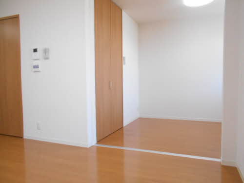 シャーメゾン港北Ⅱ 203号-9