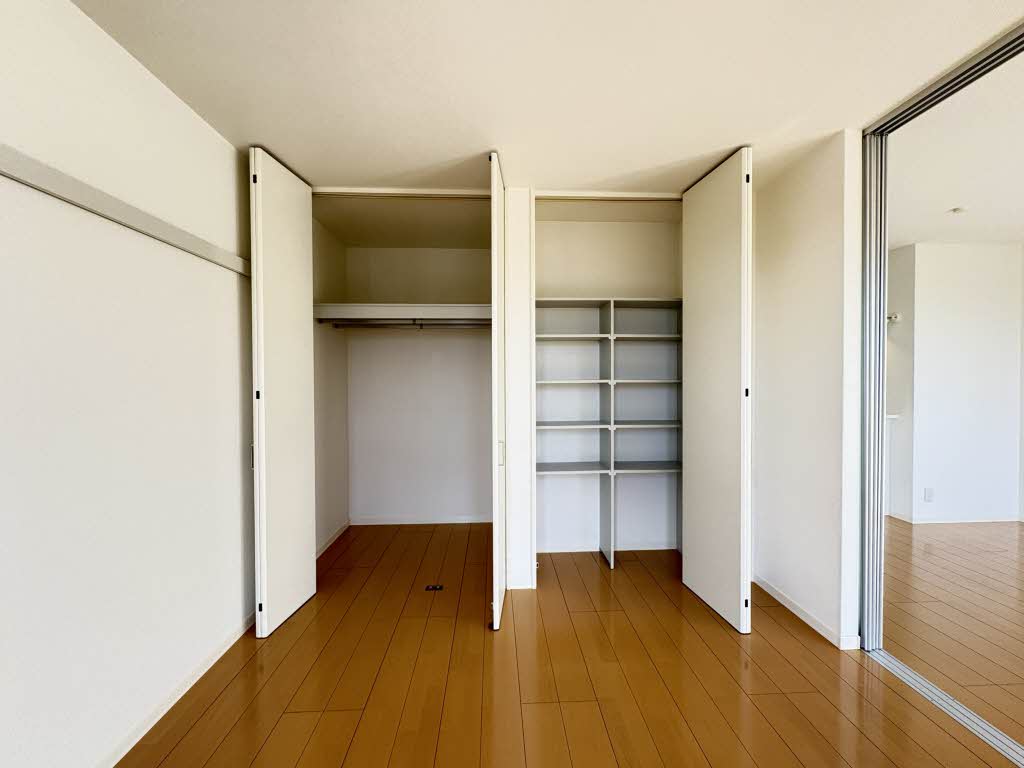 ヴィアソーレ B201号-6