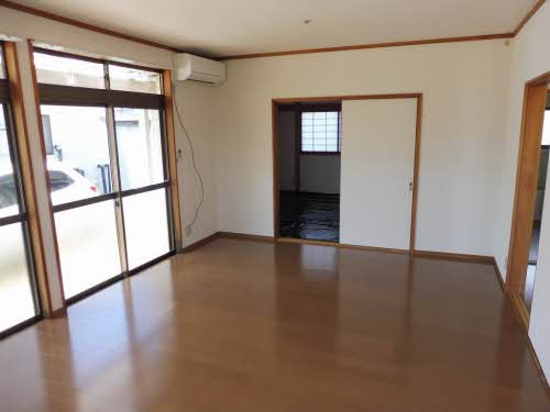 古川北町五丁目貸家B-3