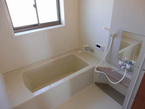 古川北町五丁目貸家B-10