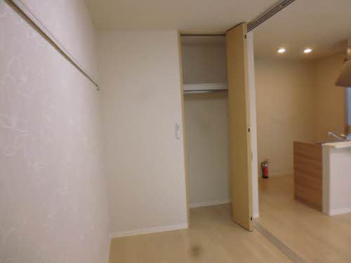 シャーメゾンレーヴＢ B101号-3