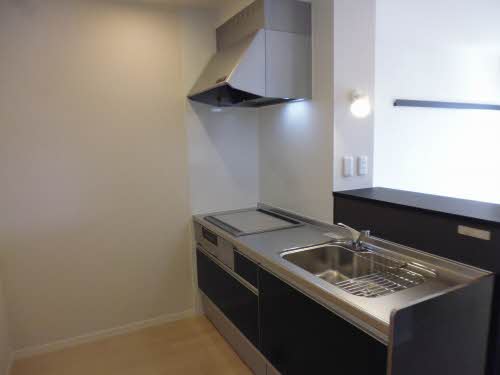 シャーメゾントミーＣ C202号-6