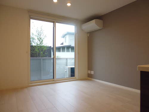 ｓｏｍｍａ　ｎｏｖｅ（サム　ノーヴェ） 103号-8