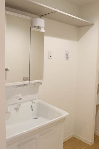 ＶＩＬＬＡ新町 303号-5