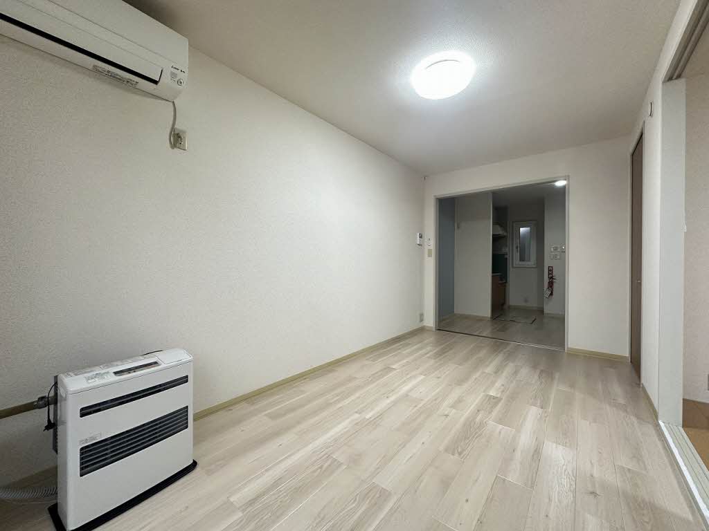 ロードハウス 101号-3