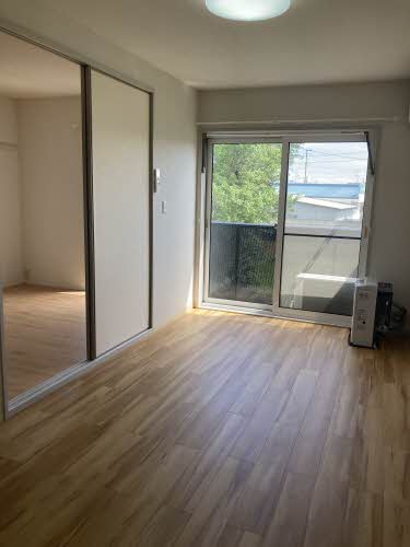 ロードハウス 201号-2