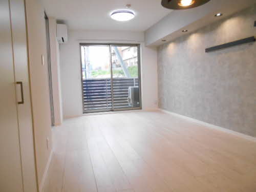 トゥーツリーズ城下町 202号-15