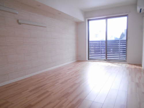 トゥーツリーズ城下町 203号-10