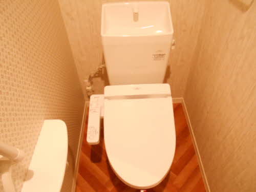 トゥーツリーズ城下町 203号-15