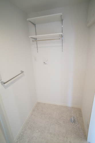 トゥーツリーズ城下町 303号-9