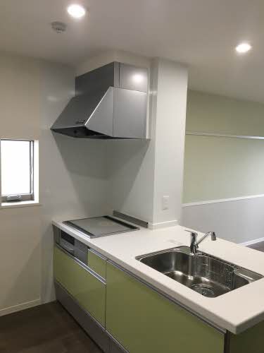 ル・ポミエ 203号-9