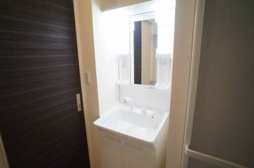 シャーメゾン　プランドール神町 202号-5