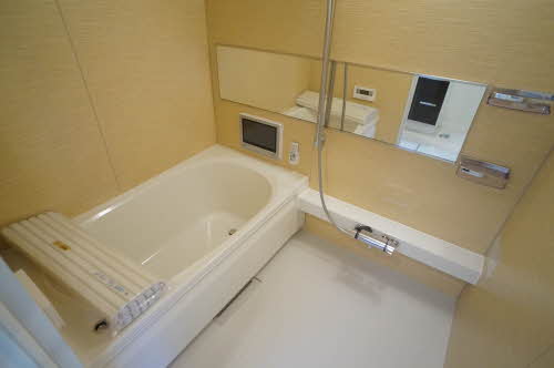 シャーメゾン　エクラージュ 202号-6