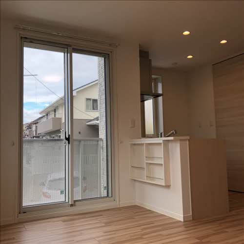 プラッツ・ノイ 101号-3