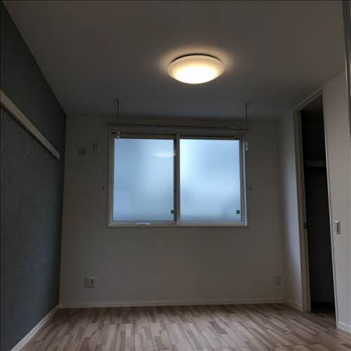 プラッツ・ノイ 101号-9