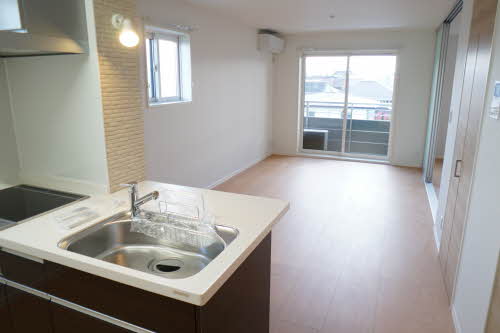 メゾン・プリムヴェール 301号-4