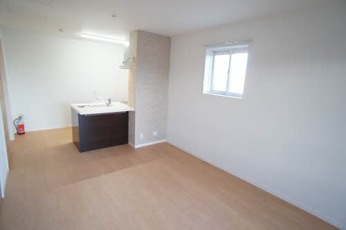 メゾン・プリムヴェール 301号-7