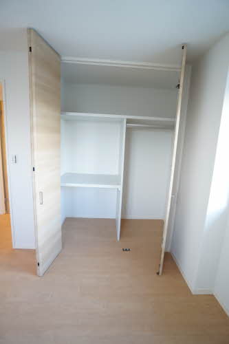 メゾン・プリムヴェール 301号-12