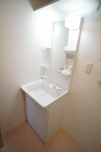 メゾン・プリムヴェール 301号-14