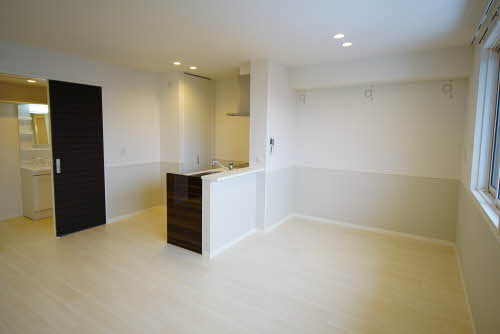 シャーメゾン　ドレッセ 202号-3