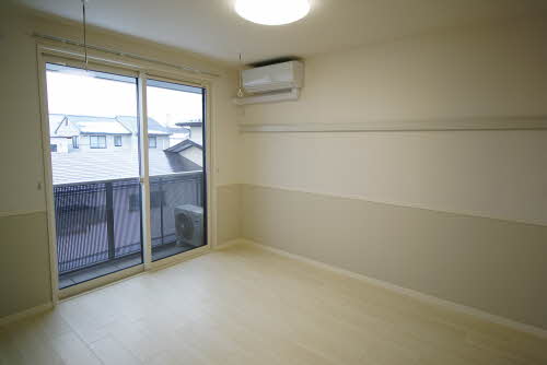 シャーメゾン　ドレッセ 202号-9