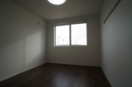 シャーメゾン富沢ガーデン 202号-4