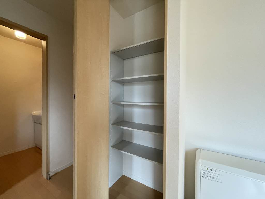 シャーメゾン大町 201号-11